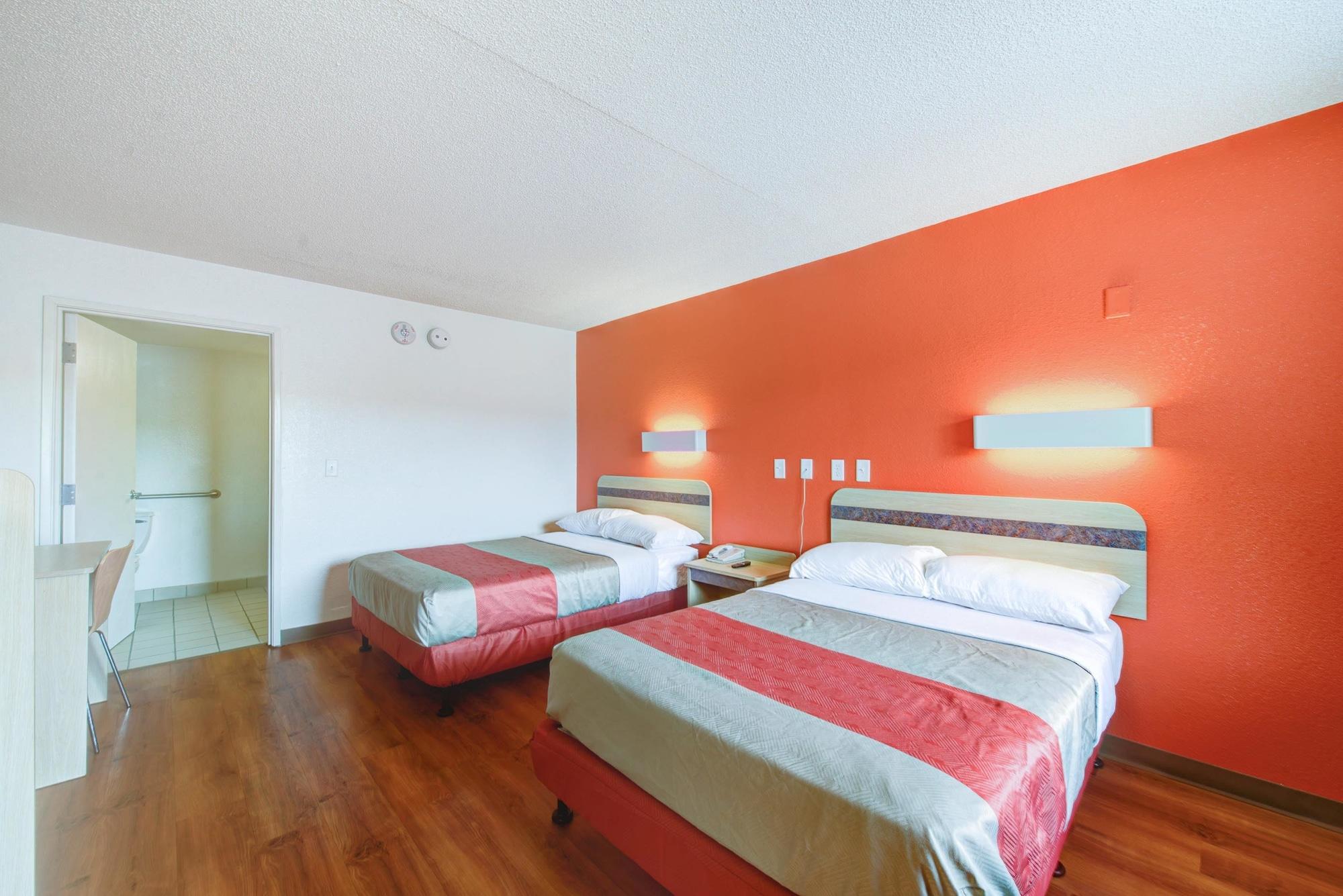 Motel 6-Norfolk, Va Экстерьер фото