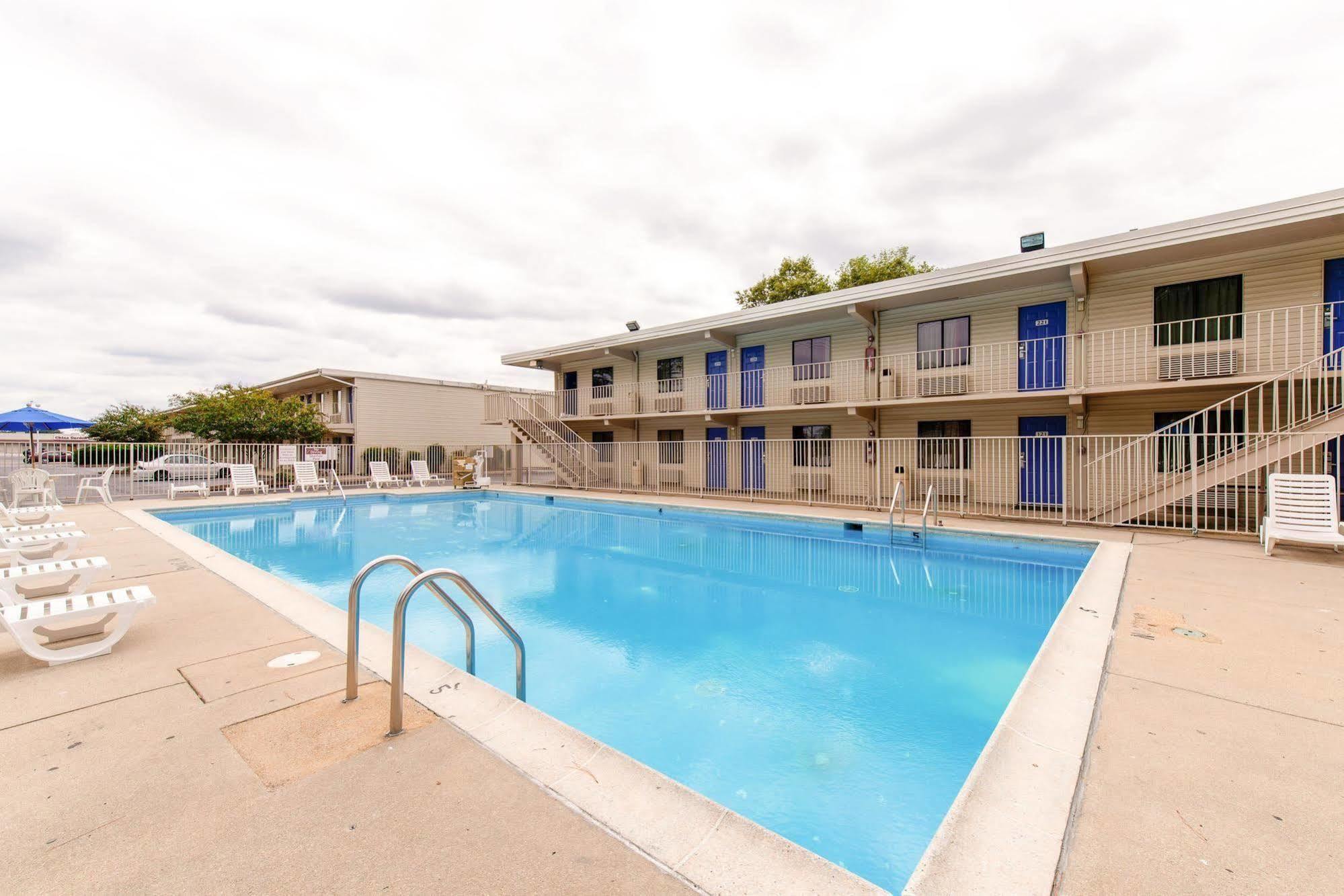 Motel 6-Norfolk, Va Экстерьер фото